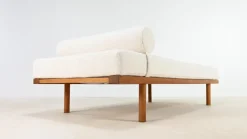 Pamono Model 190 Daybed by Børge Mogensen for Fredericia, Denmark, 1950s Hot