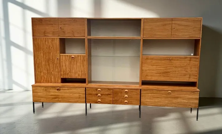 Pamono Model 430 Modular Wall System with Bar, Secretary and Display Cabinet in Walnut by Joachim Nebelung for Hellerau, 1973 Hot