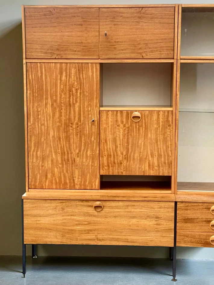 Pamono Model 430 Modular Wall System with Bar, Secretary and Display Cabinet in Walnut by Joachim Nebelung for Hellerau, 1973 Hot