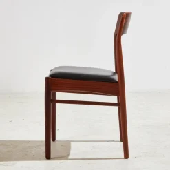 Pamono Model 26 Rosewood Dining Chair by Henning Kjærnulf for Korup Stolefabrik, 1960s, Set of 4 Best