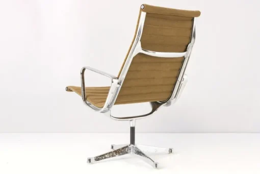 Pamono Model 682 Swivel Armchair by Charles & Ray Eames for Herman Miller, 1958