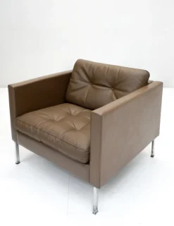 Pamono Model 446 Three-Seater Sofa and Club Chairs by Pierre Paulin for Artifort, 1960s, Set of 3 Clearance