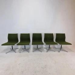 Pamono Model EA 105 Chairs by Eames for Herman Miller, 1970s, Set of 5 Online