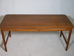Pamono Model FD 15/54 Coffee Table in Teak by Peter Hvidt & Orla Mölgaard Nielsen for France & Daverkosen, 1950s Online