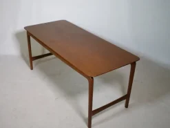Pamono Model FD 15/54 Coffee Table in Teak by Peter Hvidt & Orla Mölgaard Nielsen for France & Daverkosen, 1950s Online