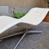 Pamono Model Larus Massaging Chaise Longue in White Leather from Poltrona Frau, 2000 Hot