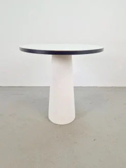 Pamono Modern Container Garden Table by Marcel Wanders from Moooi, 2010s Outlet