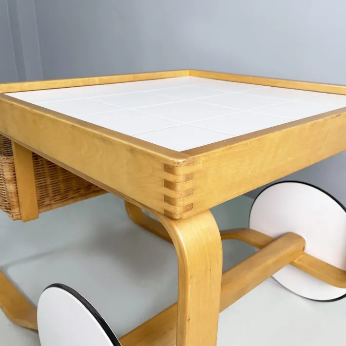 Pamono Modern Finnish Wood, Wicker Cart Tea Trolley 900 attributed to Alvar Aalto for Artek, 1970s Clearance