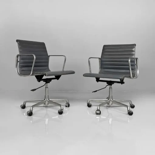 Pamono Modern Italian Leather Office Chairs by Charles and Ray Eames for ICF, 1970s, Set of 2 Discount