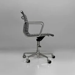 Pamono Modern Italian Leather Office Chairs by Charles and Ray Eames for ICF, 1970s, Set of 2 Discount