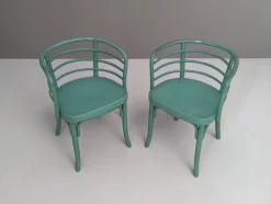 Pamono Modern Viennese Set Thonet B 246 Chairs & T 142 Table by Josef Frank, 1930s, Set of 3