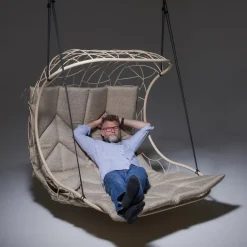 Pamono Modern Wave Hanging Chair from Studio Stirling Best