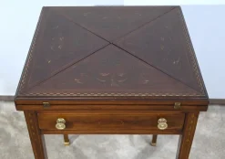 Pamono Molden Mahogany Handkerchief Table, 1920s Outlet