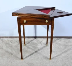 Pamono Molden Mahogany Handkerchief Table, 1920s Outlet