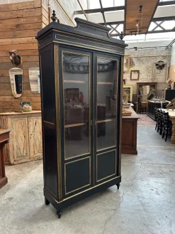 Pamono Napoleon III Showcase Outlet