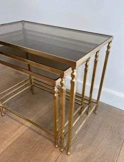 Pamono Neoclassical Brass Nesting Tables by Maison Ramsay, Set of 3 Outlet