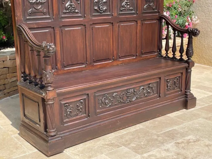 Pamono Neo-Gothic Castle Safe Bench New