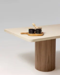 Pamono Ninō Mortex Table from PLATŌ