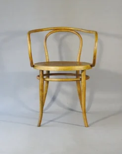 Pamono No. 209 B9 Armchair with Star-Shaped Seat from Thonet, 1905 Outlet