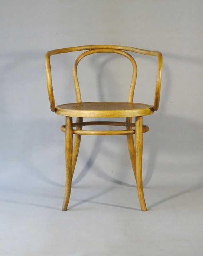 Pamono No. 209 B9 Armchair with Star-Shaped Seat from Thonet, 1905 Outlet