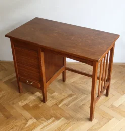 Pamono Oak Jerry Child Desk, 1930s Sale