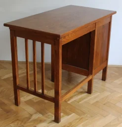 Pamono Oak Jerry Child Desk, 1930s Sale