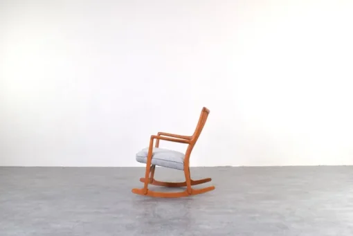 Pamono Oak Ml33 Rocking Chair by Hans J. Wegner for A/S Mikael Laursen, 1950s Outlet