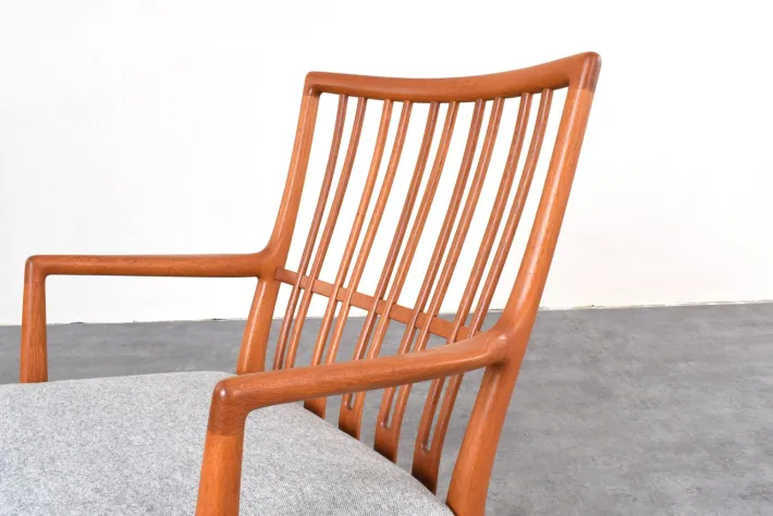 Pamono Oak Ml33 Rocking Chair by Hans J. Wegner for A/S Mikael Laursen, 1950s Outlet