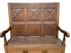 Pamono Oak Storage Bench, 19th Century