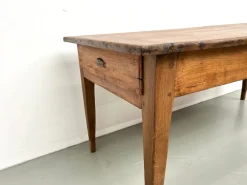 Pamono Oak Table, 19th Century Outlet