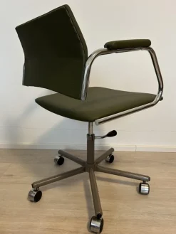 Pamono Office Desk Chair from Kovona, 1992 Outlet