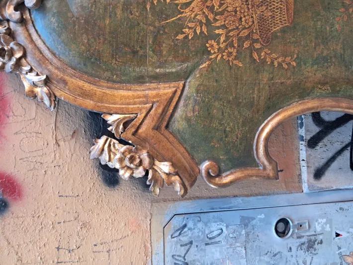 Pamono Olot Bedhead in Wood Hot