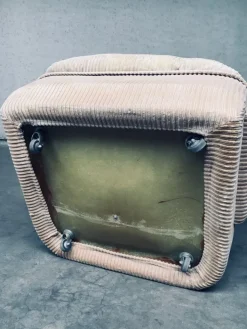 Pamono Orchid Modular Sofa & Armchair by Michel Cadestin for Airborne, France, 1970s, Set of 4 Sale