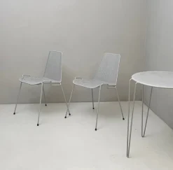 Pamono Outdoor Chairs and Table, 1950s, Set of 3 Best