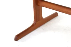 Pamono Oval Extendable Abed Dining Table from Dyrlund Outlet