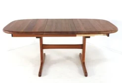 Pamono Oval Extendable Abed Dining Table from Dyrlund Outlet