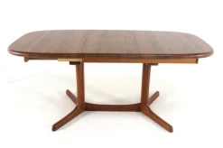 Pamono Oval Extendable Sorvad Dining Table from Dyrlund New