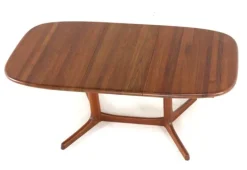 Pamono Oval Extendable Sorvad Dining Table from Dyrlund New