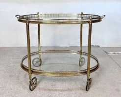 Pamono Oval Serving Cart in Brass and Glass, Italy, 1950s Outlet