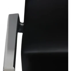 Pamono Oxford Chair in Black Essential Leather by Arne Jacobsen, 2000s Hot