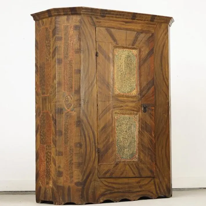 Pamono Painted Folk Art Bridal Cupboard Hot