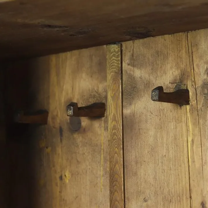 Pamono Painted Folk Art Bridal Cupboard Hot