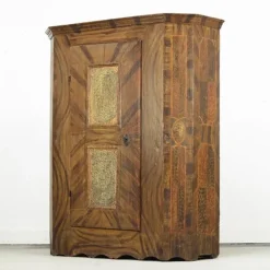 Pamono Painted Folk Art Bridal Cupboard Hot