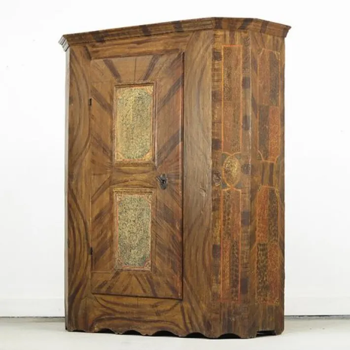 Pamono Painted Folk Art Bridal Cupboard Hot