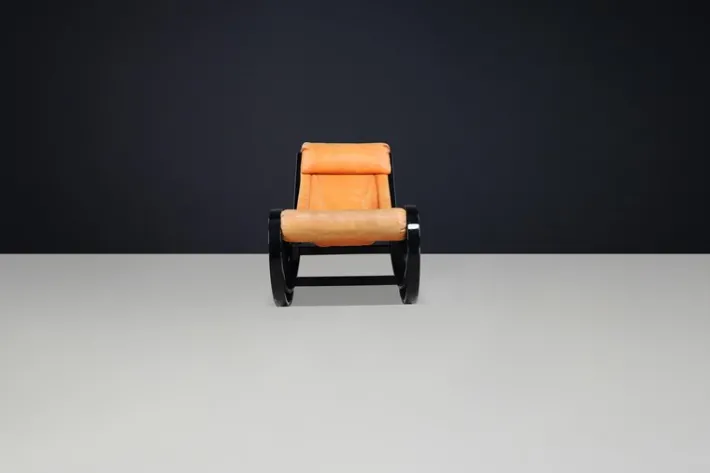 Pamono Patinated Cognac Leather Sgarsul Rocking Chair by Gae Aulenti for Poltronova, 1960s Online