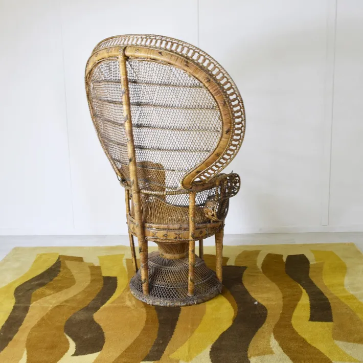 Pamono Peacock Chair in Rattan and Wicker, 1974 Discount