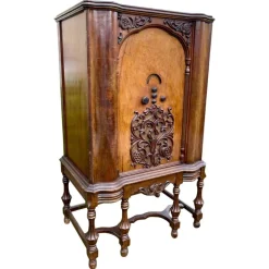 Pamono Phonograph / Radio Cabinet and Record Players Clearance