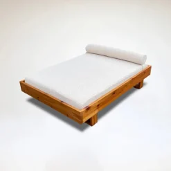 Pamono Pine and Bouclé Daybed by Ate Van Apeldoorn for Houtwerk Hattem, 1970s Hot