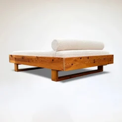 Pamono Pine and Bouclé Daybed by Ate Van Apeldoorn for Houtwerk Hattem, 1970s Hot