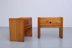Pamono Pinewood Nightstands from Charlotte Perriand, 1970s, Set of 2 Online